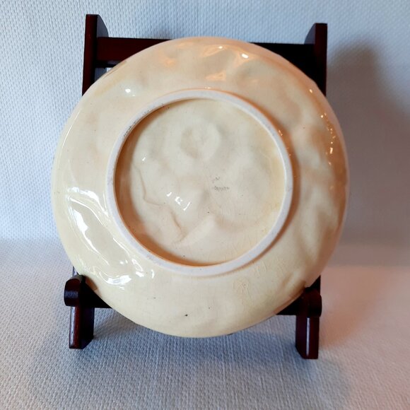 Japanese Majolica Double Handled Dish/Bowl, 9" - Picture 3 of 5